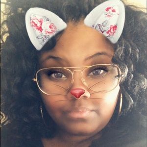 Meet your Posher, Shade